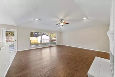 802 Foxglove Drive, Missouri City, TX 77489 - Photo 13