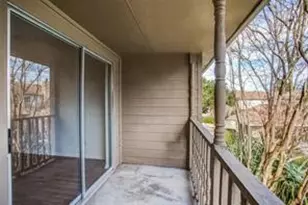 10615 Briar Forest Dr, Houston, TX 77042 - Photo 23