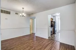 10615 Briar Forest Dr, Houston, TX 77042 - Photo 11