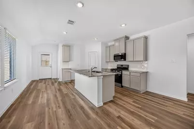 5214 Purple Beebalm Lane, Houston, TX 77048 - Photo 7