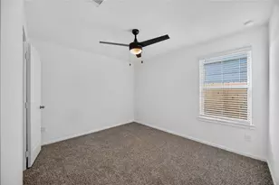 5214 Purple Beebalm Ln, Houston, TX 77048 - Photo 19