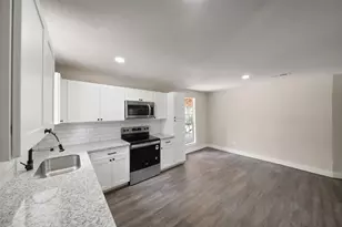 601 Faulkner Ave, Coldspring, TX 77331 - Photo 13