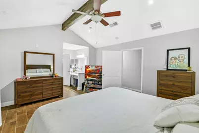 710 Razee Court, Crosby, TX 77532 - Photo 17