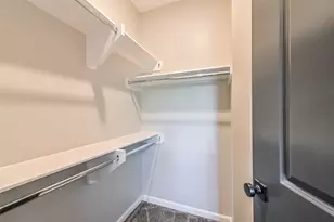 4723 Mallow St, Houston, TX 77033 - Photo 21