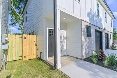 4723 Mallow Street, Houston, TX 77033 - Photo 35