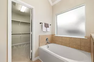 2911 Empire Oaks Lane, Katy, TX 77494 - Photo 17