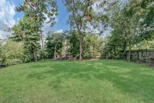 5213 Malmedy Rd, Houston, TX 77033 - Photo 29