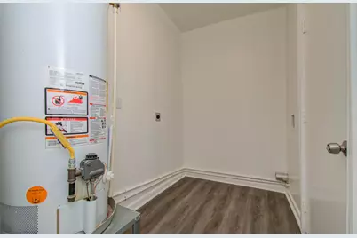 5213 Malmedy Road, Houston, TX 77033 - Photo 15