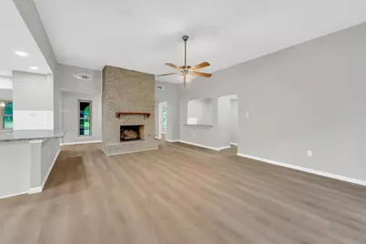 6415 Moccasin Bend Drive, Spring, TX 77379 - Photo 13