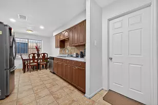 2606 Owens Cross Dr, Houston, TX 77067 - Photo 9