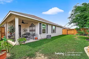 40402 Red Poppy Ln, The Woodlands, TX 77354 - Photo 7