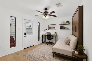 2716 Bagby St, Houston, TX 77006 - Photo 21