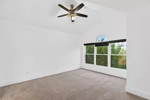 2716 Bagby St, Houston, TX 77006 - Photo 11
