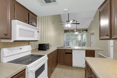 1 April Village, Montgomery, TX 77356 - Photo 21
