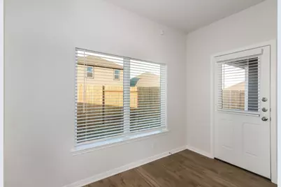 208 Light Summit Drive, Katy, TX 77493 - Photo 5