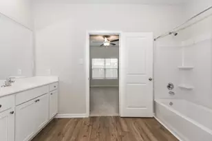 208 Lgt Smt Dr, Katy, TX 77493 - Photo 11