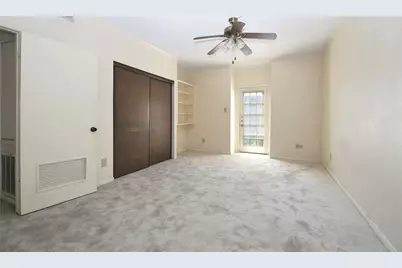 5711 Sugar Hill #95, Houston, TX 77057 - Photo 11