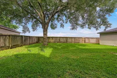 4415 April Meadow Way, Sugar Land, TX 77479 - Photo 33