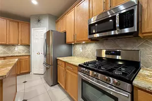 22634 Miramar Crest Dr, Tomball, TX 77375 - Photo 9