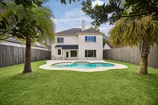 725 E 13th 1/2 St, Houston, TX 77008 - Photo 7