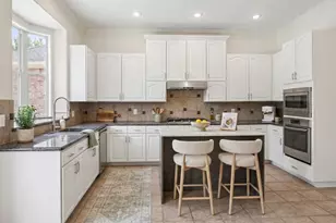 725 E 13th 1/2 St, Houston, TX 77008 - Photo 3