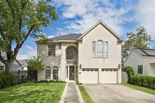 725 E 13th 1/2 St, Houston, TX 77008 - Photo 1