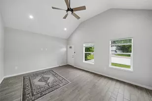 396 Westchase, Montgomery, TX 77316 - Photo 3