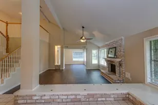 11310 Chiselhurst Way Ct, Houston, TX 77065 - Photo 5