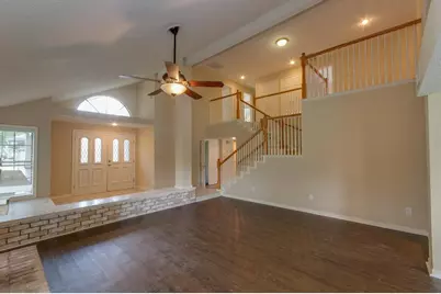 11310 Chiselhurst Way Court, Houston, TX 77065 - Photo 7