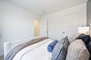 1056 Wheatley Oak Ln, Houston, TX 77091 - Photo 29