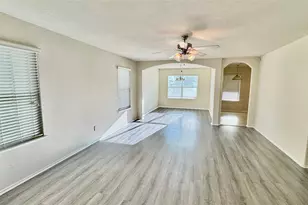 914 Crestmont Trail Dr, Missouri City, TX 77489 - Photo 5