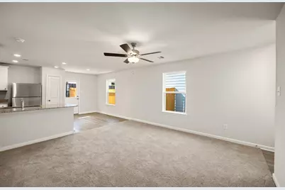 8108 Burnt Orchid Drive, Houston, TX 77016 - Photo 5