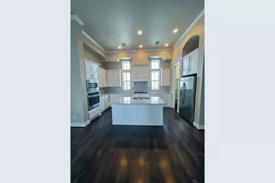 2705 Kennedy Street, Houston, TX 77003 - Photo 9