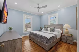 4702 Ave N 1/2, Galveston, TX 77551 - Photo 9