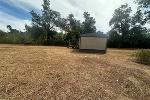 498 Fern Ln, Wharton, TX 77488 - Photo 11