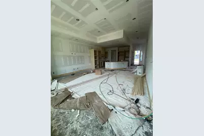 10749 S Lake Mist Lane, Willis, TX 77318 - Photo 9