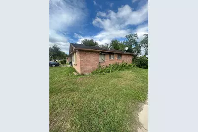 5502 Maywood Dr, Houston, TX 77053 - Photo 5