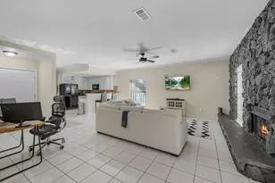 880 Tully Rd, Houston, TX 77079 - Photo 13