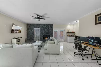 880 Tully Road #81, Houston, TX 77079 - Photo 5