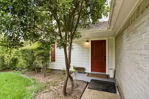910 Country Pl Blvd, Pearland, TX 77584 - Photo 5