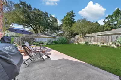 2902 Blue Lakes Lane, Missouri City, TX 77459 - Photo 27