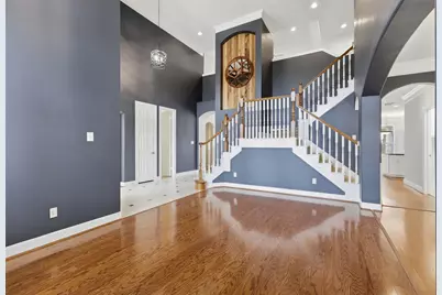 16215 Lakewood Grove Drive, Tomball, TX 77377 - Photo 9