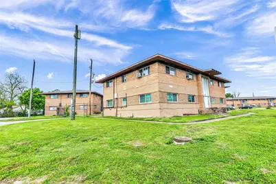 8001 South Loop E #116, Houston, TX 77012 - Photo 1