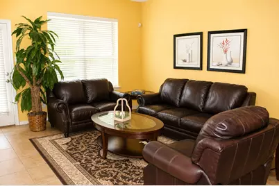 13827 McKinney Creek Lane, Houston, TX 77044 - Photo 7