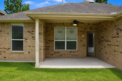 13827 McKinney Creek Lane, Houston, TX 77044 - Photo 9
