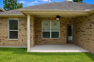 13827 McKinney Creek Ln, Houston, TX 77044 - Photo 9
