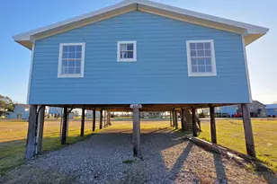 405 Blue Water Blvd, Sargent, TX 77414 - Photo 27