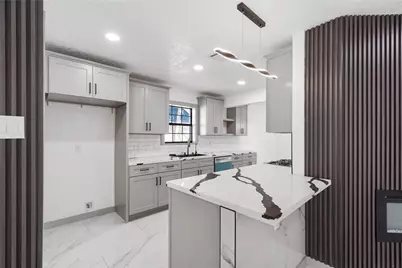 6011 Green Falls Drive, Houston, TX 77088 - Photo 13