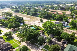 6011 Green Falls Dr, Houston, TX 77088 - Photo 5