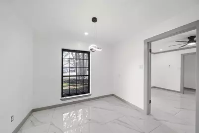 6011 Green Falls Drive, Houston, TX 77088 - Photo 9